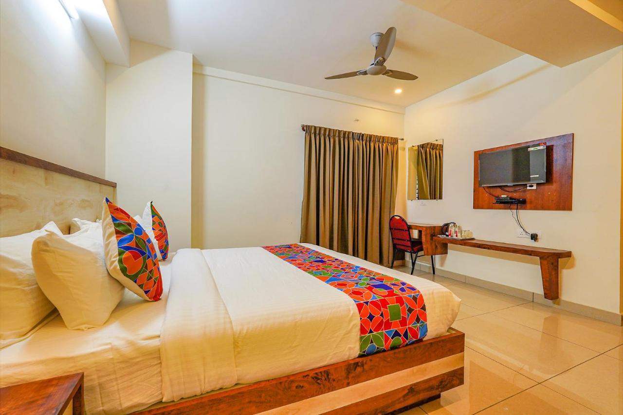 Fabhotel Shakthi Suites - Nr Jayadeva Hospital Μπανγκαλόρ Εξωτερικό φωτογραφία